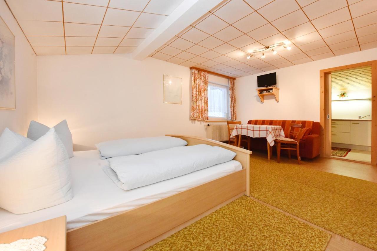 Pension Piz Buin Partenen Esterno foto
