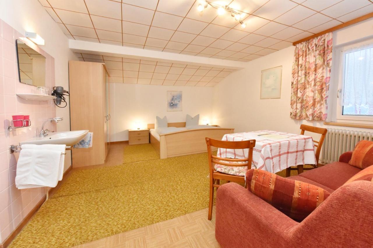 Pension Piz Buin Partenen Esterno foto